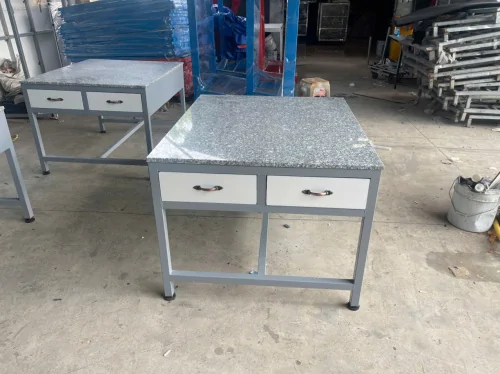 Bàn Để Hàng - Đá Hoa Cương